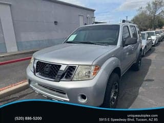 Nissan 2010 Pathfinder