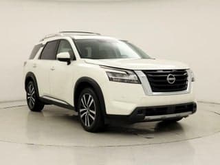 Nissan 2023 Pathfinder