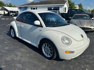 Volkswagen 2000 New Beetle