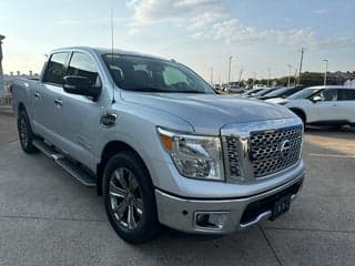 Nissan 2017 Titan