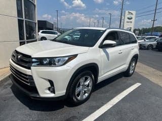 Toyota 2019 Highlander