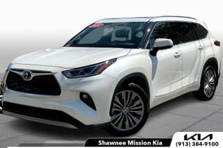 Toyota 2021 Highlander