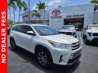 Toyota 2019 Highlander