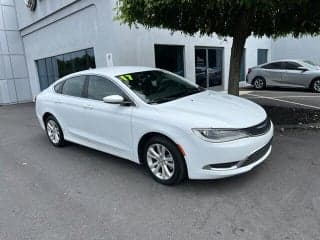 Chrysler 2017 200