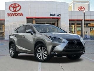 Lexus 2021 NX 300