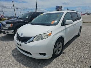 Toyota 2012 Sienna