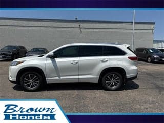 Toyota 2017 Highlander