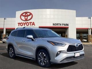 Toyota 2021 Highlander Hybrid