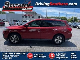 Nissan 2017 Pathfinder