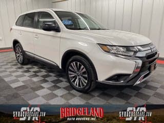 Mitsubishi 2020 Outlander