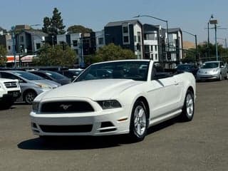 Ford 2013 Mustang