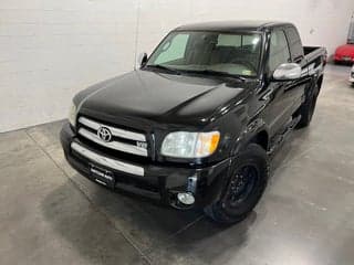 Toyota 2004 Tundra