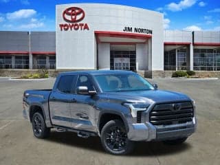 Toyota 2024 Tundra