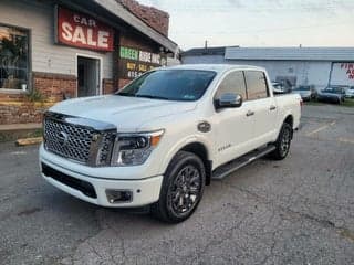 Nissan 2017 Titan