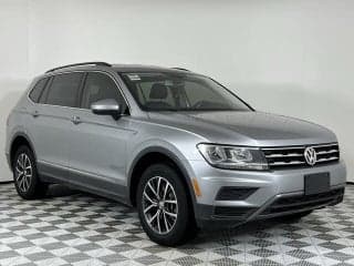 Volkswagen 2020 Tiguan