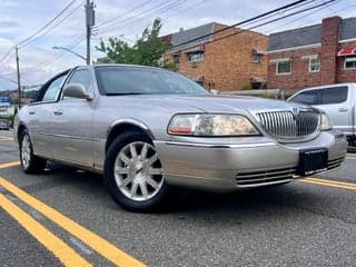 Lincoln 2010 Town Car