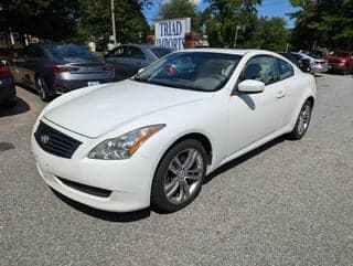 Infiniti 2009 G37