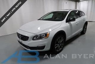 Volvo 2017 V60 Cross Country