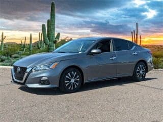 Nissan 2020 Altima