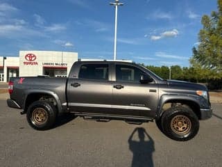 Toyota 2017 Tundra