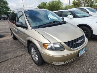 Chrysler 2003 Town and Country