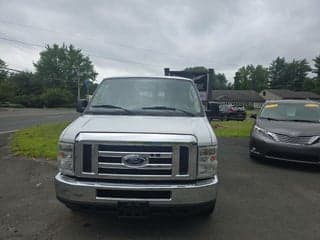 Ford 2010 E-Series