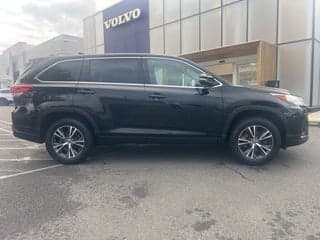 Toyota 2019 Highlander