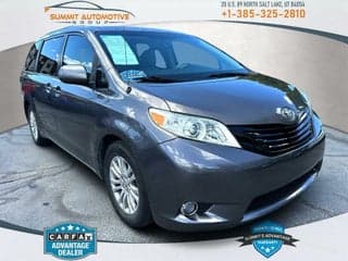 Toyota 2011 Sienna