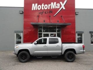 Toyota 2021 Tacoma