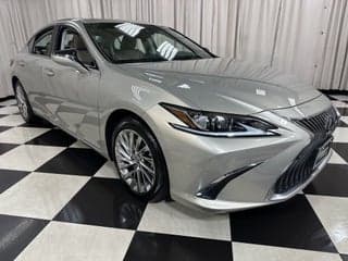 Lexus 2021 ES 300h