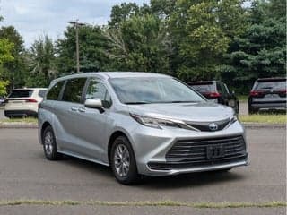 Toyota 2021 Sienna