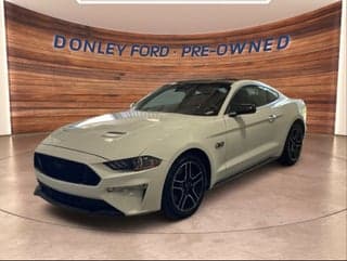 Ford 2022 Mustang