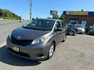 Toyota 2011 Sienna