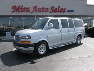 GMC 2010 Savana