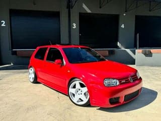 Volkswagen 2004 R32