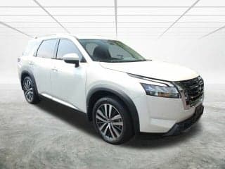 Nissan 2022 Pathfinder