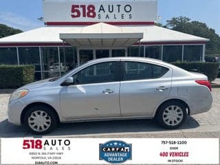 Nissan 2012 Versa