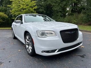 Chrysler 2019 300