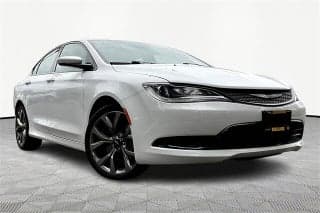 Chrysler 2015 200