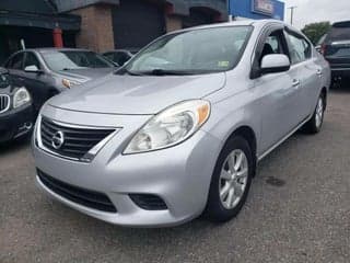 Nissan 2014 Versa