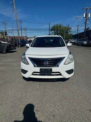 Nissan 2015 Versa