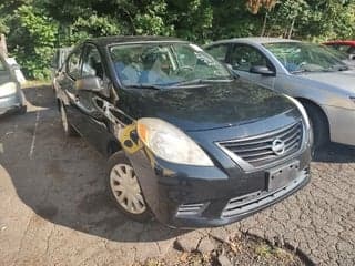 Nissan 2012 Versa