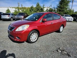 Nissan 2012 Versa