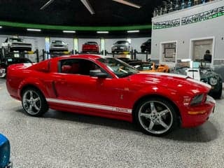 Ford 2005 Mustang