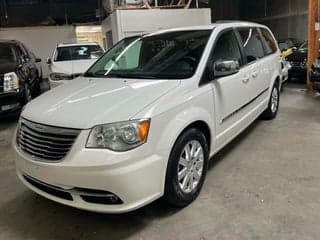 Chrysler 2012 Town and Country