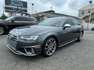 Audi 2019 S4