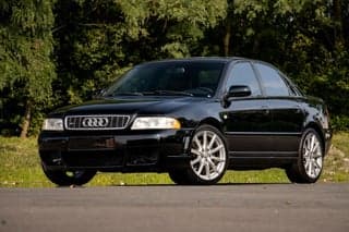 Audi 2002 S4