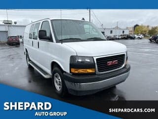 GMC 2021 Savana