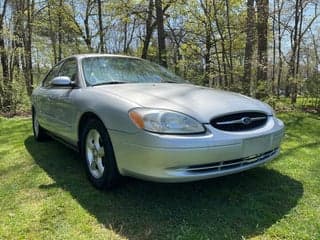 Ford 2001 Taurus