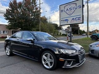 Audi 2019 S4